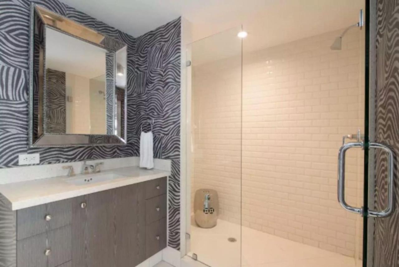 Heart Of South Beach / Modern Apartment / Ocean Drive - Carlyle Miami Beach Esterno foto